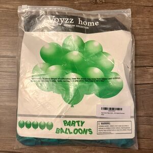 NWT Voyzz Home 100 pc Premium Emerald Green Opaque Latex Party Balloons